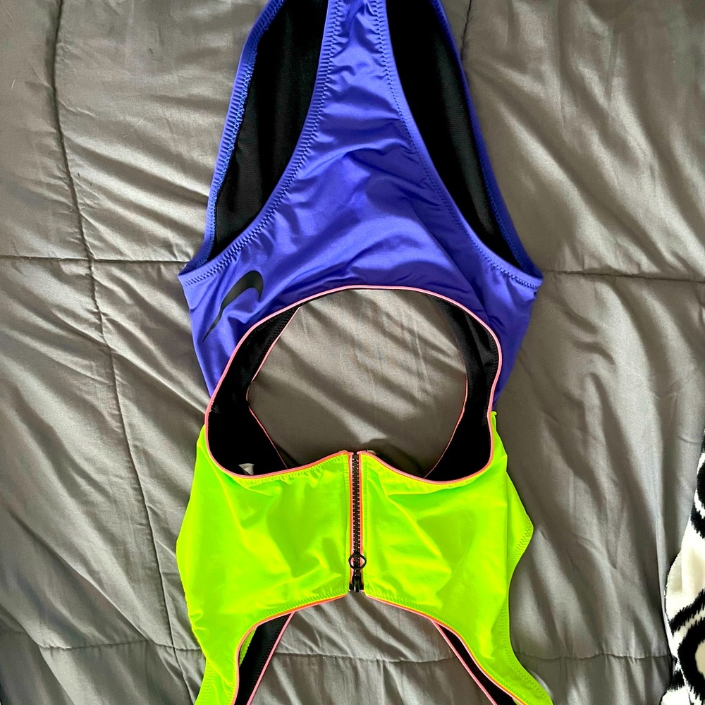 Womens nike swimsuit- medium